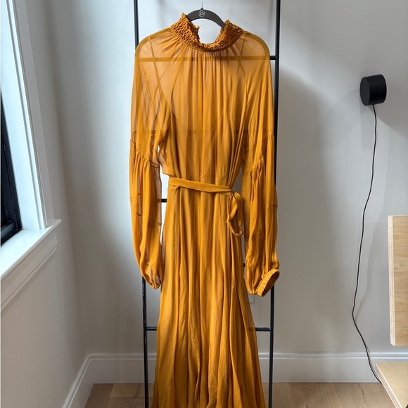 MLM Label Mustard Ruffled Blouse Size L - Picture 2 of 7